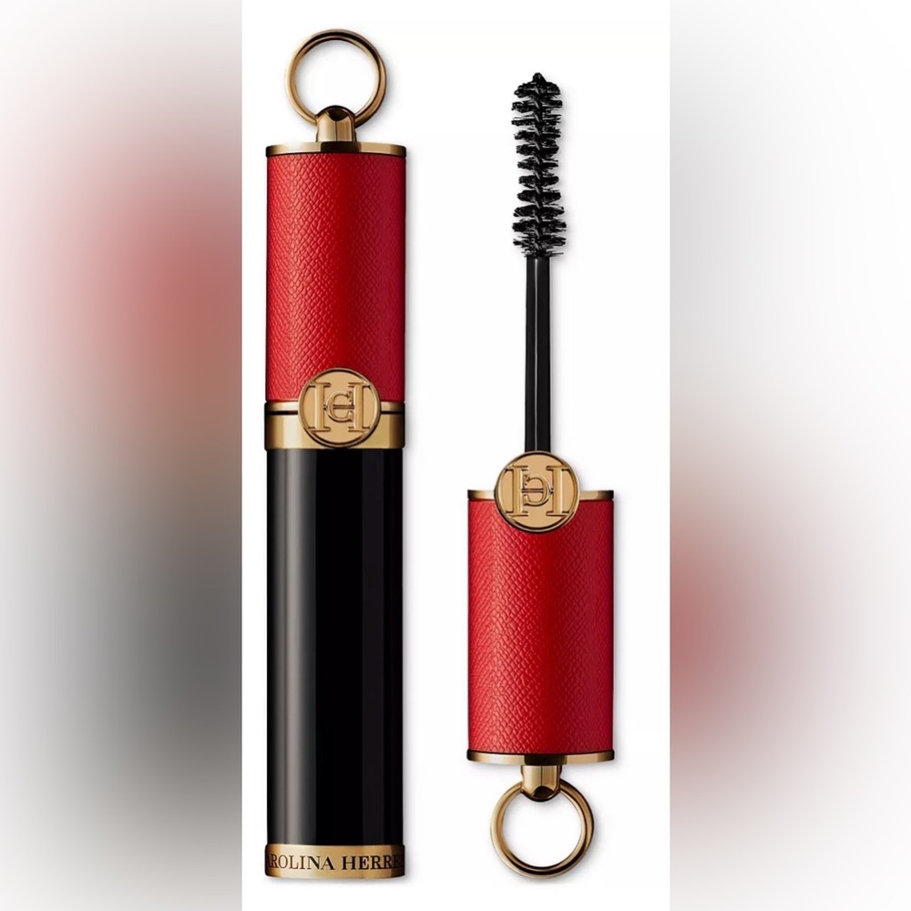 Carolina Herrera  Black Mascara